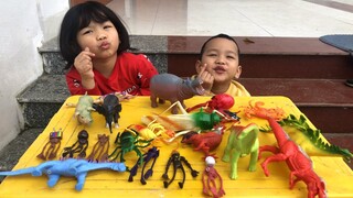 Chị em xí muội giải cứu các con vật - Con Khủng Long - Con Cá Sấu - Con Voi - Qủy Đầu Loa