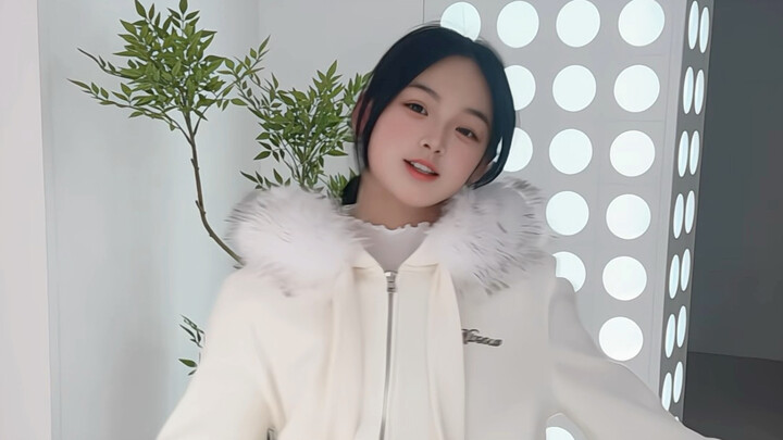 【Lưu Vũ Tuyên Lyx】Đang tải video, nhanh tay nhận ngay món quà bất ngờ!