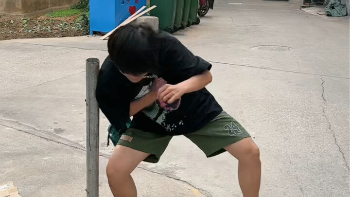 เพียงเพราะรถถูกขโมย เพียงเพราะหมวกกันน็อคหายไป