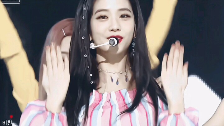 You'll reward me for this video clip of Kim Jisoo