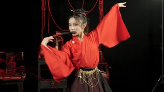 Ancient style + cross-dressing + dance =?