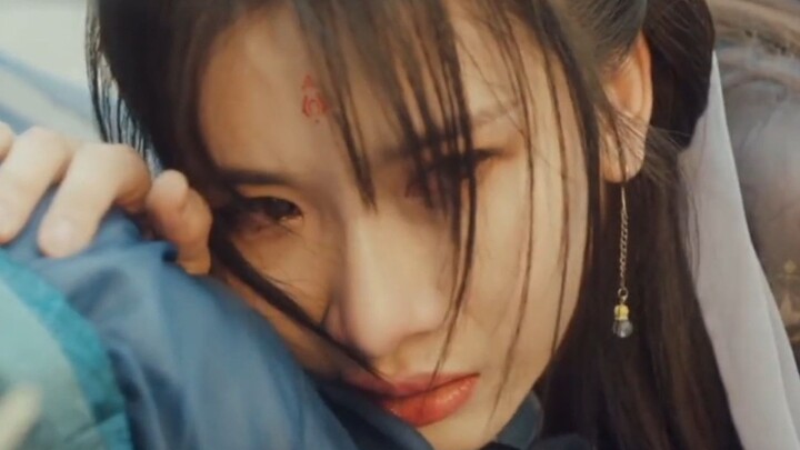 So bad yet so dramatic? Director, please hand this acting idol a really good script!