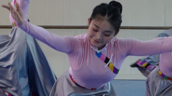 Dance Studio: Ethnic Dance Practice