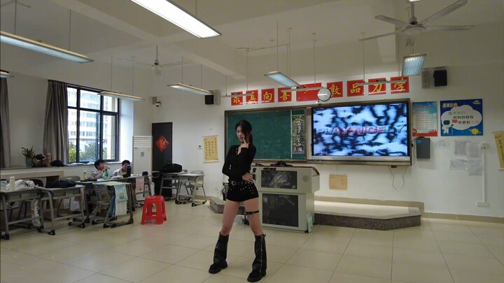 【Sekolah Menengah No. 1 Quanzhou】: Ini anak SMA? Pertumbuhannya terlalu pesat!