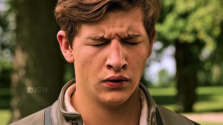 Momen-momen cemerlang si mata laser: Mengapa ia bisa memotong seluruh bangunan, tetapi tidak mampu m