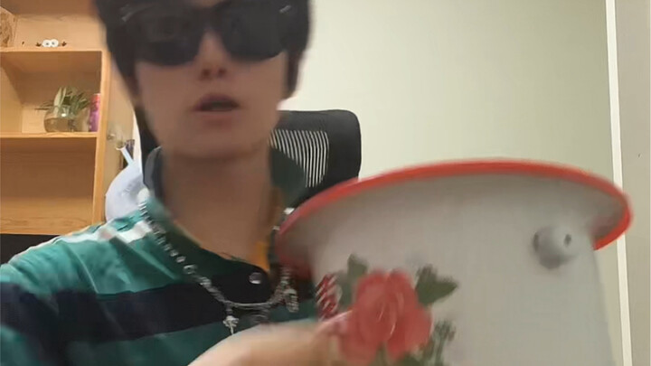 上海话搞笑博主和审核员纠缠的那些事儿