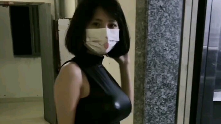ถ้าน้ำสามารถขีดเส้นได้ ก็ไม่ใช่เพียงเพราะฉันคิดถึงการเลิกงานเท่านั้น...