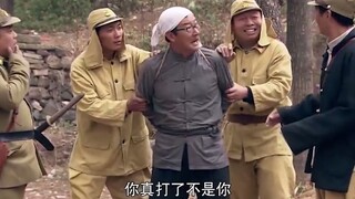 村主任：“让你打我你TM还真打啊！”