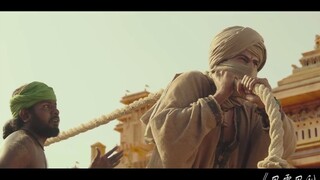 印度神片真敢拍，一人拉住巨佛雕像，你说地球是他一个人踩转的我都信！