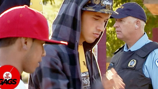 ฮิปฮอปแดนซ์ Vs Cop เพียงเพื่อหัวเราะมุข