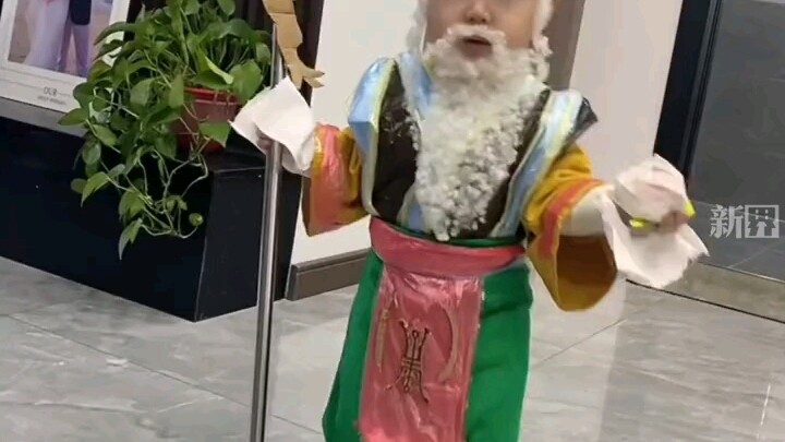 To celebrate Great-Great-Grandma’s 80th birthday, the family dressed Baby in a longevity outfit to c