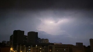 黄天在上  福佑万民  雷公助我