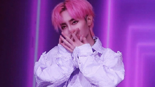 Anh ấy nhảy giỏi quá! Lưu Dã cover vũ đạo nhóm nhạc nữ liên khúc /Antifragile/Fearless/illusion/wada