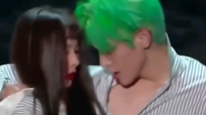 怎么会有男女爱豆这么贴……第四爱