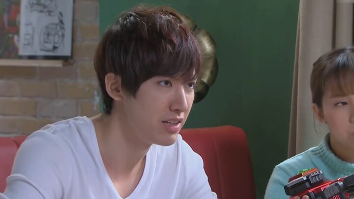 أصدقائي الذين لم يشاهدوا "القبض على الجنرال" سألوني عن مميزات شين يي، فأجبت: كثيرة جداً!