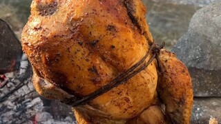 Membuat api, memanggang ayam