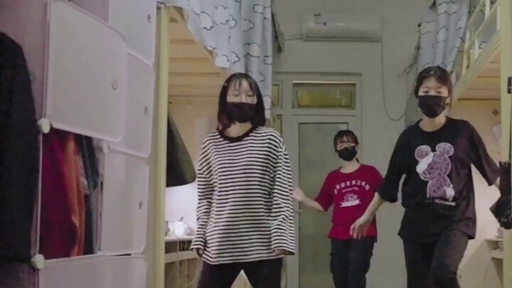 [Shot Girl Group] Bermimpi kembali ke Dachang malam ini, cara yang benar (dicoret) salah untuk membu