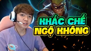 Khinh Thường Kĩ Năng Đánh AD Đi Rừng, ADC Mang Ngay Slim Hành Ngộ Không Và Nakroth