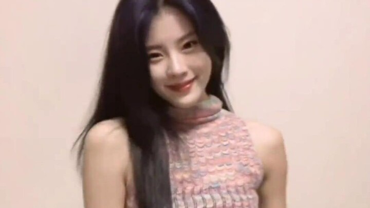 คอลเลกชั่น TikTok Happy Shake