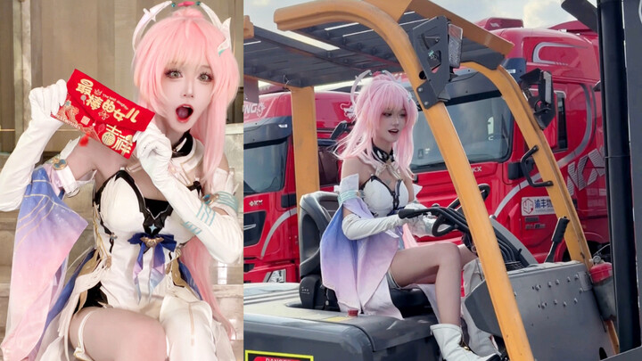 Even Xiao Ai, heading home for the New Year, hops into her construction-site mech...