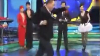 2010年杀人犯登上相亲节目并与女嘉宾牵手成功