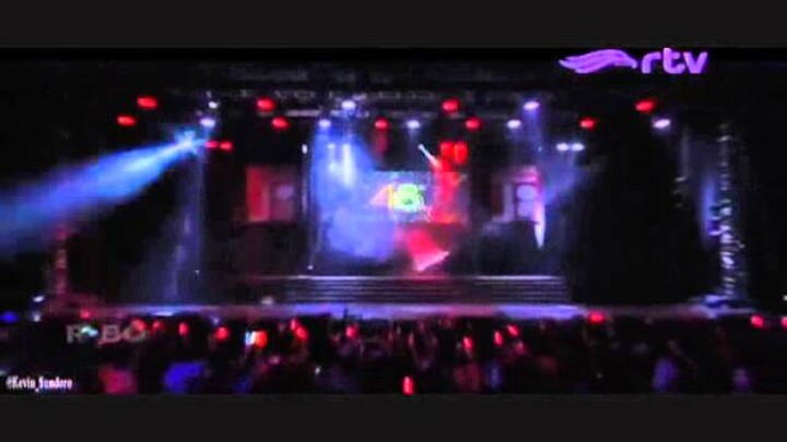 JKT48 - Overture + RIVER (Remix Version) Konser suka rasa apa RTV