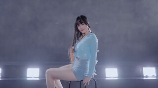 Like the autumn heat, hot in your heart, Rollin Rollin Rollin