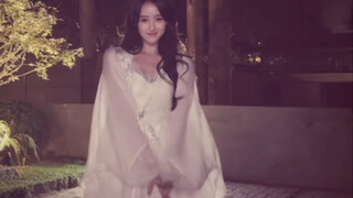 袁冰妍抖妃跳柠檬叉的舞啦~实现粉丝愿望的好宝一枚~