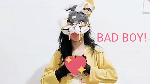 Dance cover of the song 'BAD BOY'!