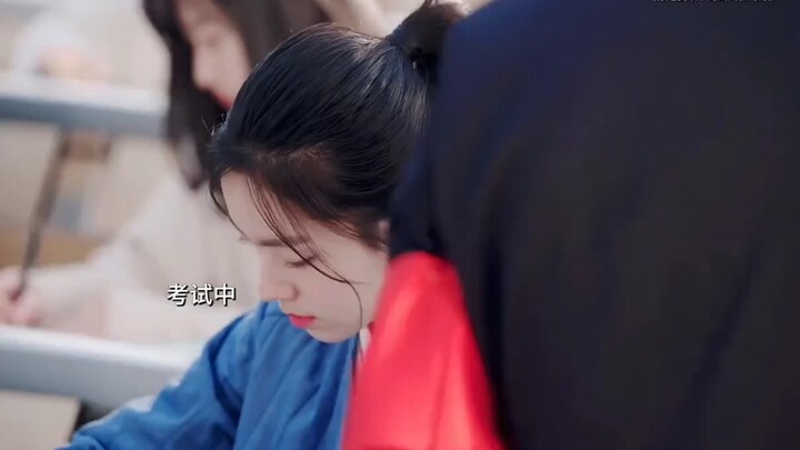 “A scheming woman hinted that the female lead cheated, only to get slapped in the face by reality!”