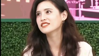 ▷ "إنها حقًا جميلة جدًا، وخارج التمثيل أيضًا أميرة صغيرة جميلة وأنيقة" ❤【Meng Xue Yuan ◎ Diti Na】