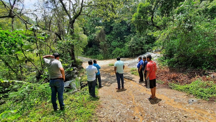 VIAJAMOS BAJO LA LLUVIA DE LA MERCED DEL POTRERO A XADANI, NO HABÍA PASO😲 - PUEBLOS DE OAXACA