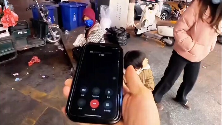 Các bậc phụ huynh nhớ trông nom con trẻ cho cẩn thận nhé!