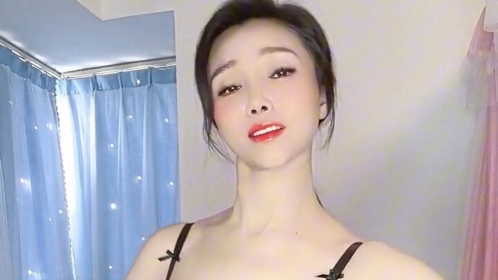 异城风情肚皮舞大赏：让你陶醉在优雅中
