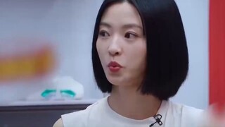 Hóa ra đúng là phim dở cũng có thể sản sinh ra những ca khúc tuyệt vời. Một bộ phim đầu tư 1 tỷ đô l