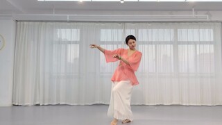 Xiaoyinger Online Teaching Membership Class: A Journey Through the Poetic Styles of "Flowers Bloom i