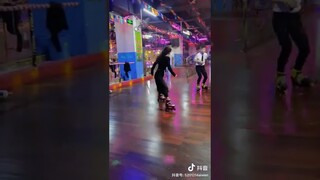 Sao em lại né anh!