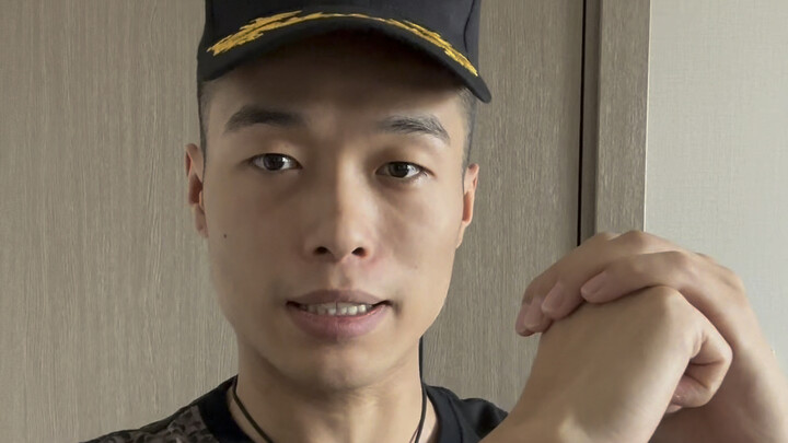 Mengejutkan! Liu muncul untuk mendukung para siswa menghadapi ujian masuk universitas!