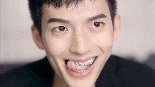 【Tacky Grand Stage】28 million—who would have thought Cheng Yi's braces haven't been licked off yet.