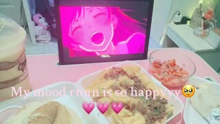 Do you know what I’m watching?🤭 #watchinganime in my anime room💞 #emilya_289