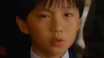 Jadi, sosok ayah di Asia Timur selalu hilang～