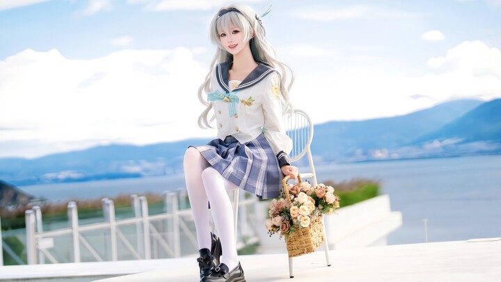 Liuying’s smile is still the cutest!