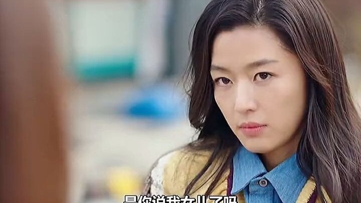 Jun Ji-hyun made the clothes in the trash can look fashionable, and the rich ladies were envious whe