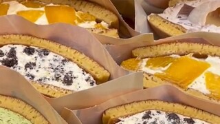 Bắt gặp món dorayaki nhồi dày yêu thích của Doremon! rất ngon!