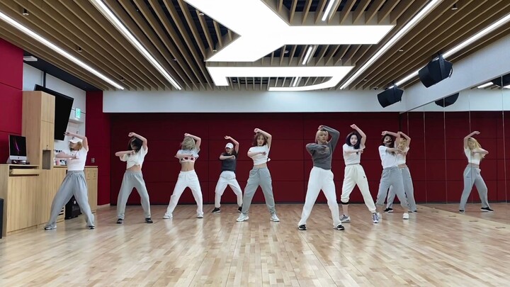 [TWICE] 9-member full lineup! Feel Special – Practice room revealed!