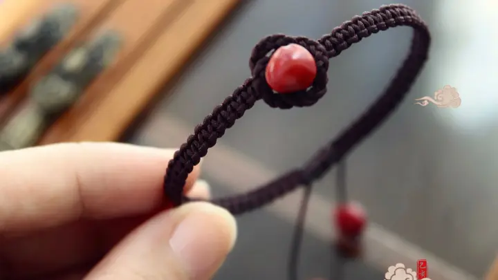 [DIY]Video course for making hand strap with jequirity bean