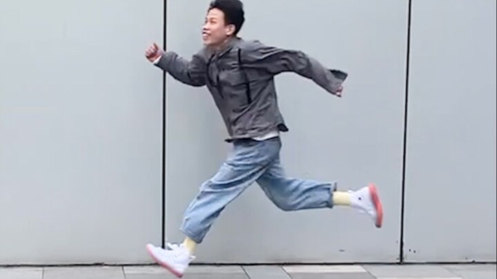 What kind of dad is she?