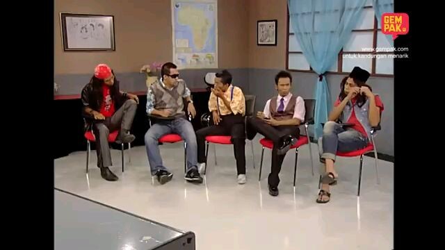 gelak khas episod 9