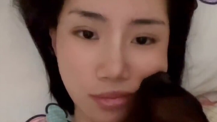 It’s really hard to pretend you don’t know you’re sleeping with someone secretly…