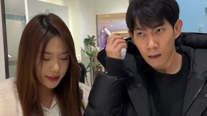 Girlfriend Translator